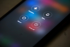 Azonnal indítsa újra a telefonját, és jobb lesz, ha holnap is ezt teszi
